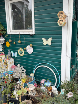 
                  
                    Load image into Gallery viewer, Pollinator Garden Package - Native Bee House and more
                  
                